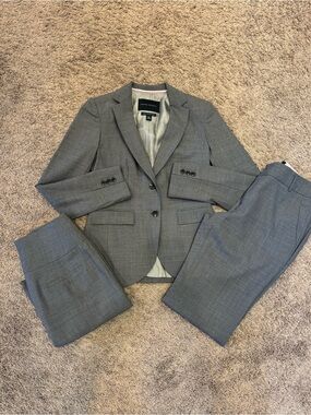 Banana Republic Gray Plaid Tailored Two-Button Blazer with Slacks & pencil skirt